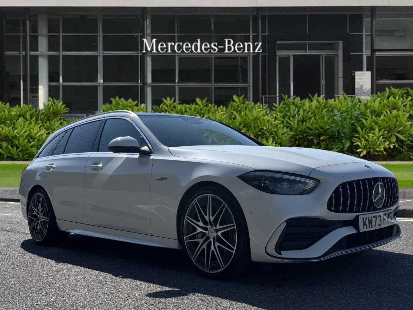Main listing image - Mercedes-Benz C-Class Estate