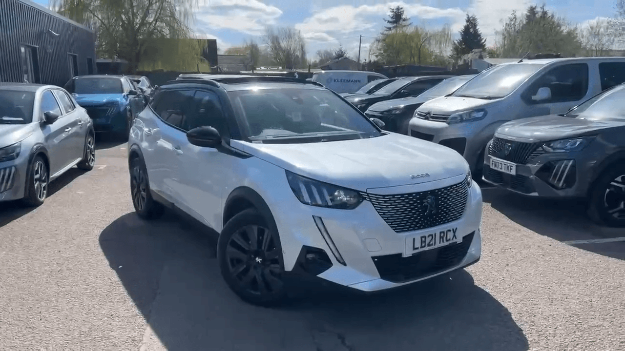 Main listing image - Peugeot e-2008