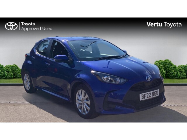 Main listing image - Toyota Yaris