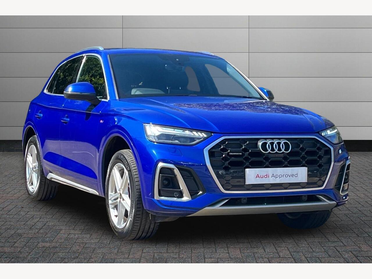 Main listing image - Audi Q5