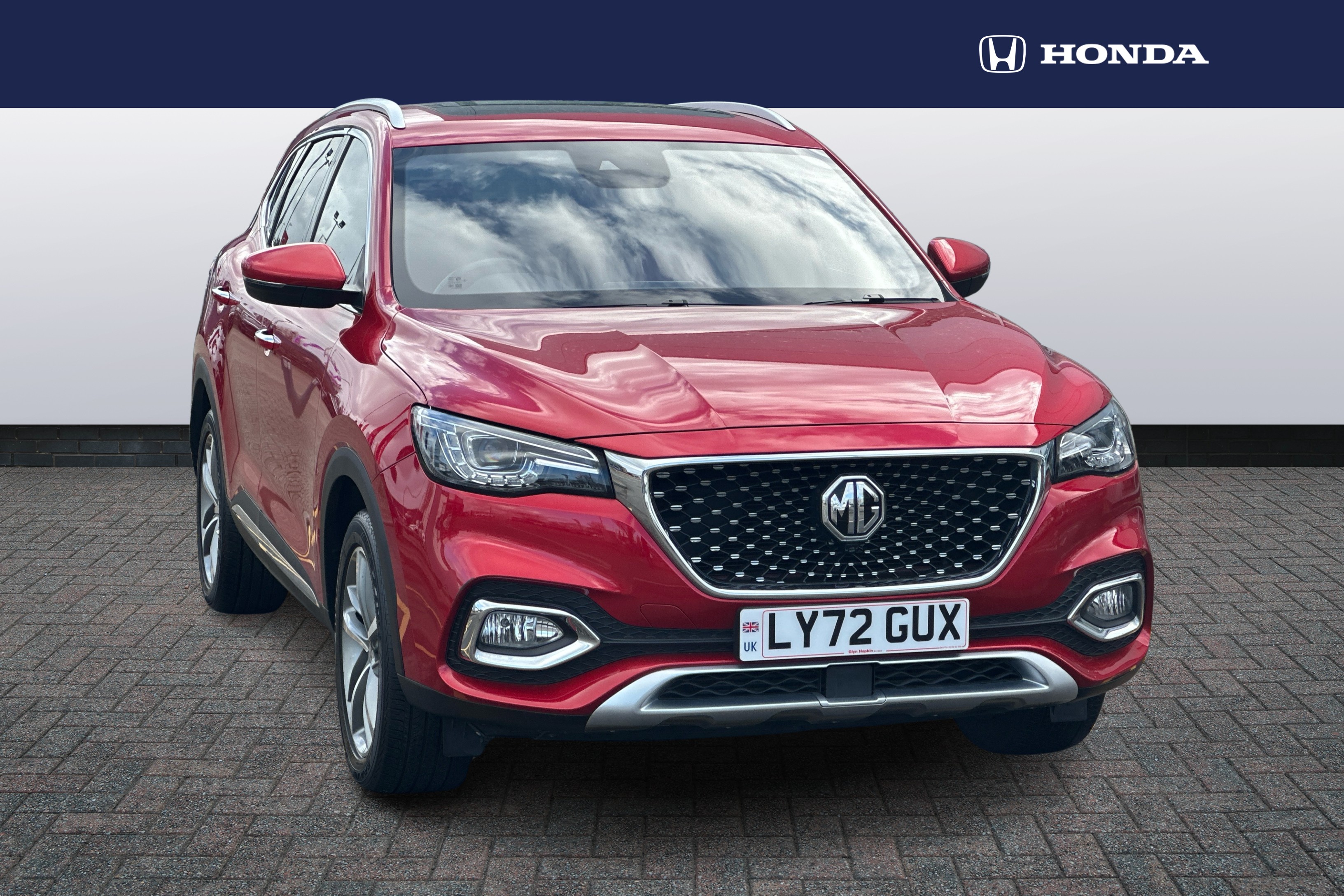 Main listing image - MG HS