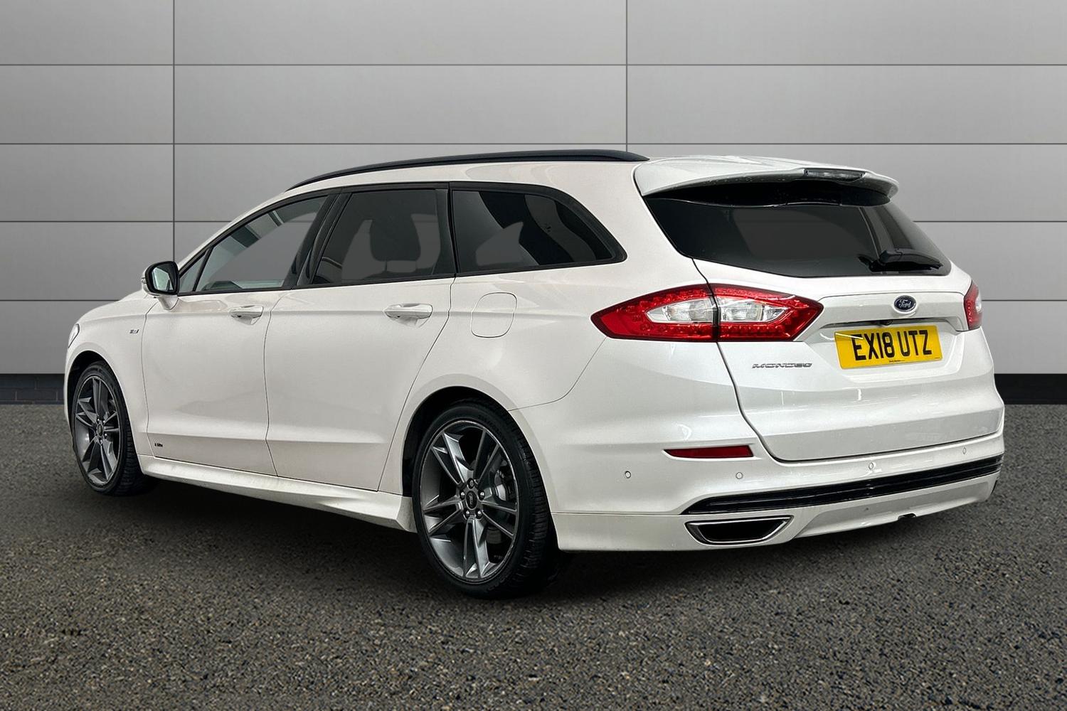 Main listing image - Ford Mondeo Estate