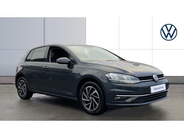 Main listing image - Volkswagen Golf