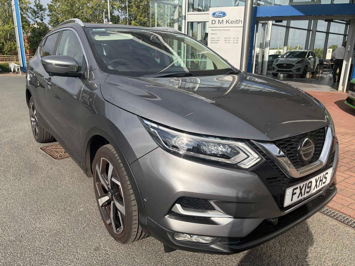 Main listing image - Nissan Qashqai