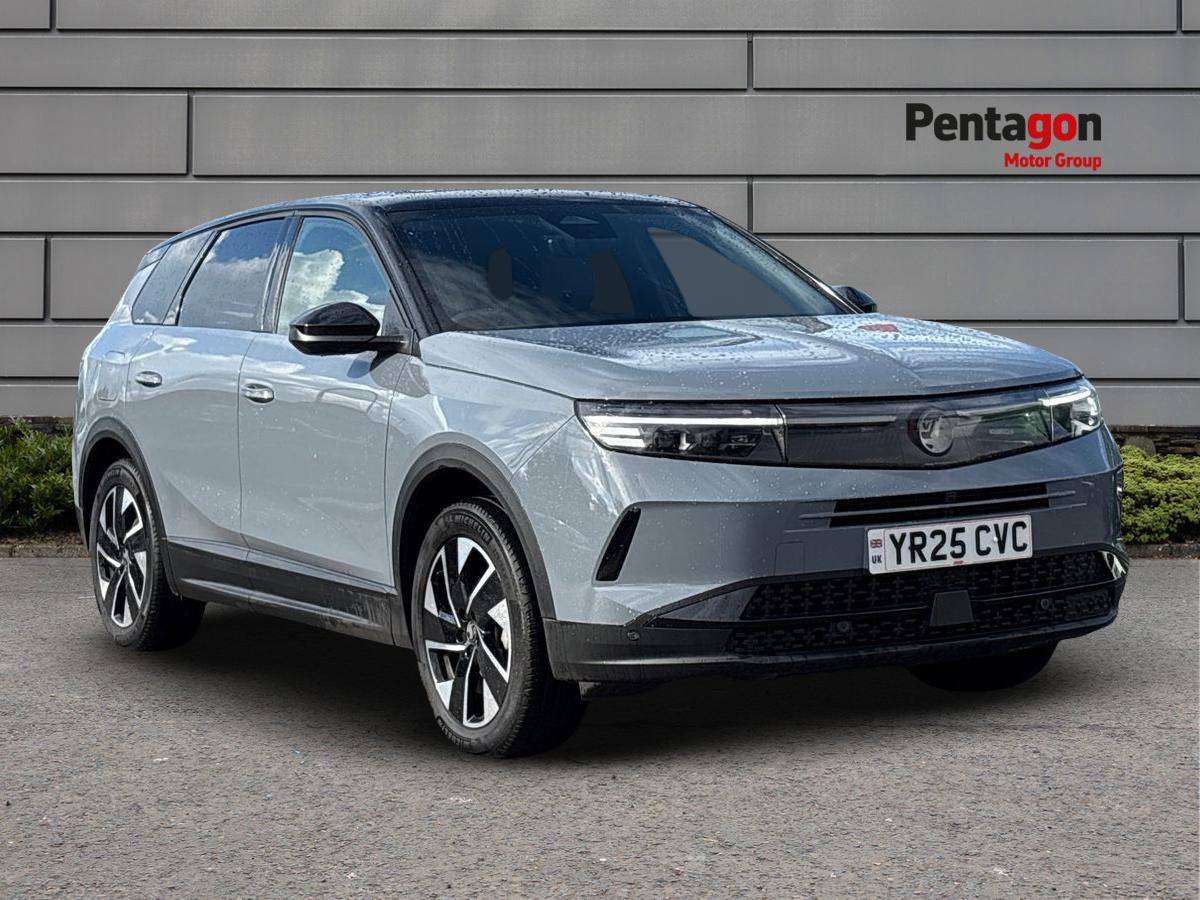 Main listing image - Vauxhall Grandland