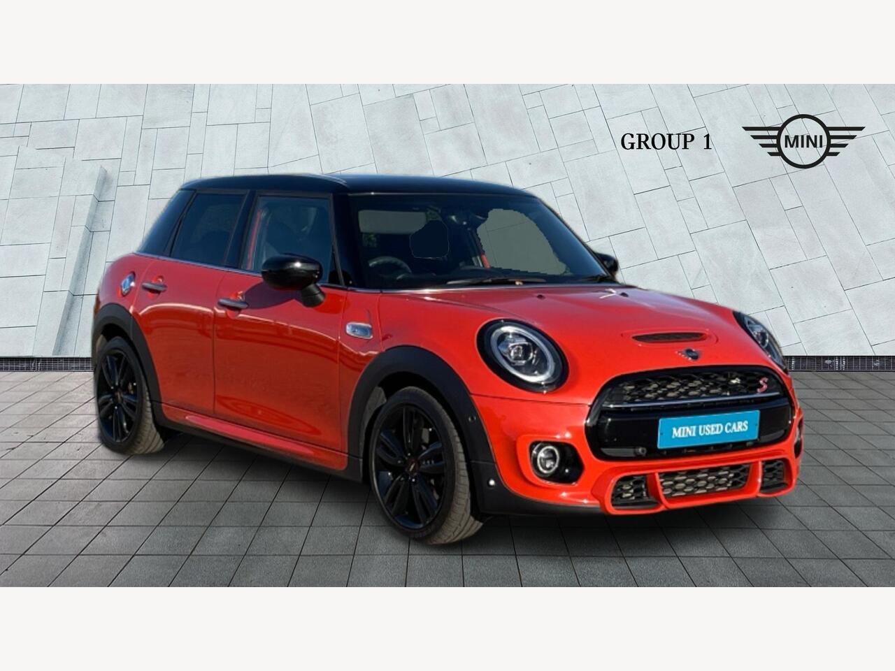 Main listing image - MINI Hatchback