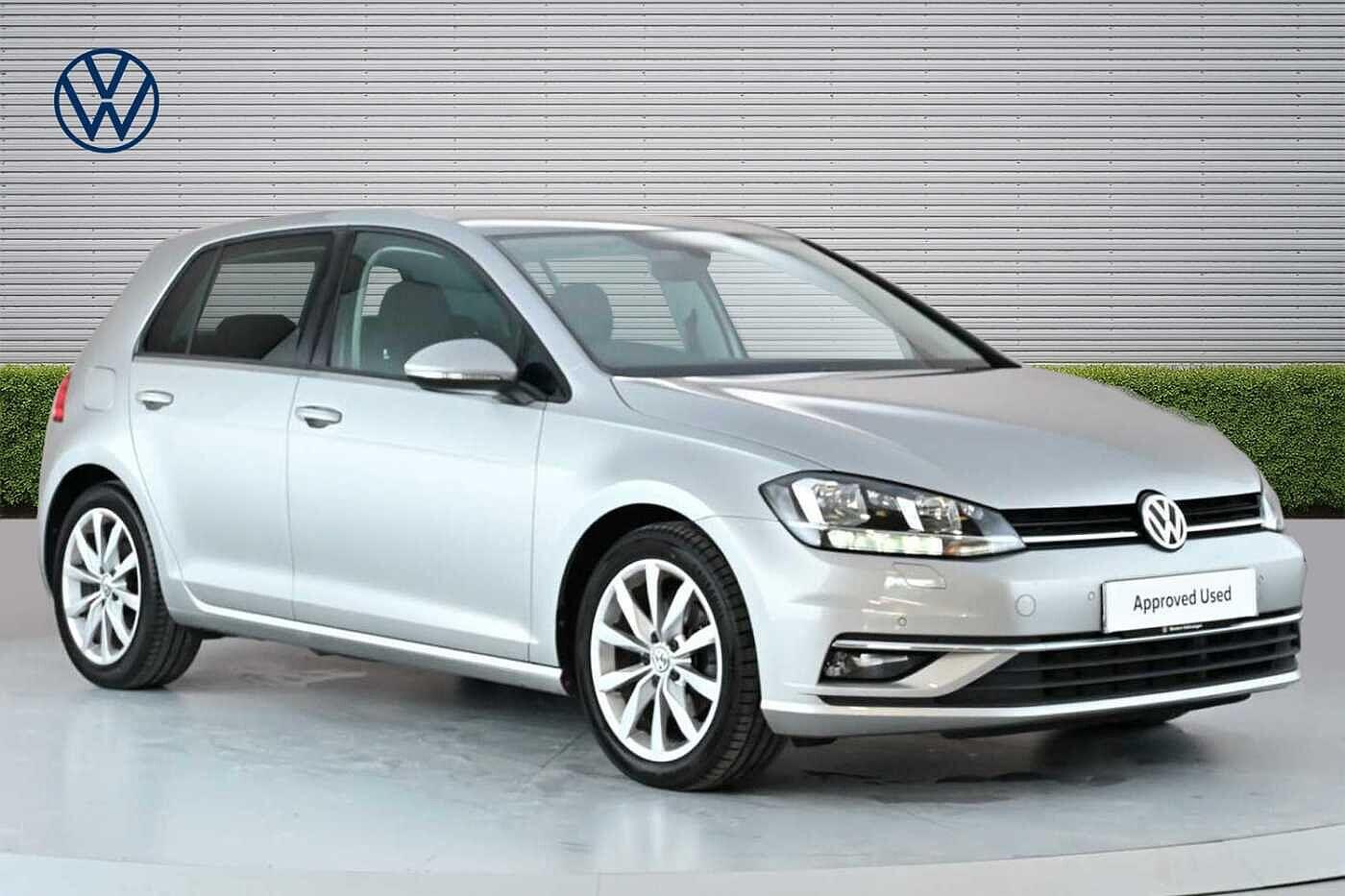 Main listing image - Volkswagen Golf