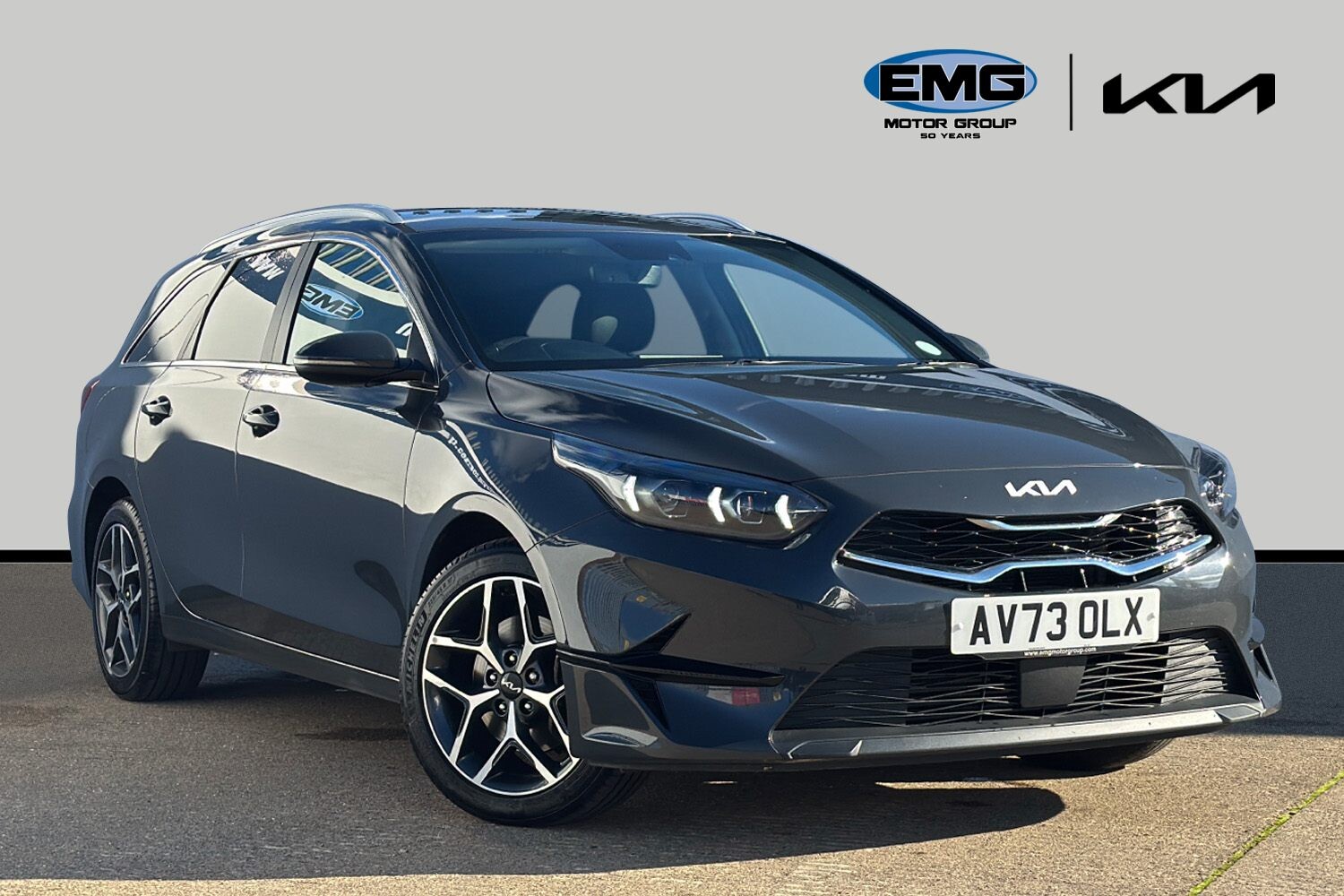 Main listing image - Kia Ceed SW