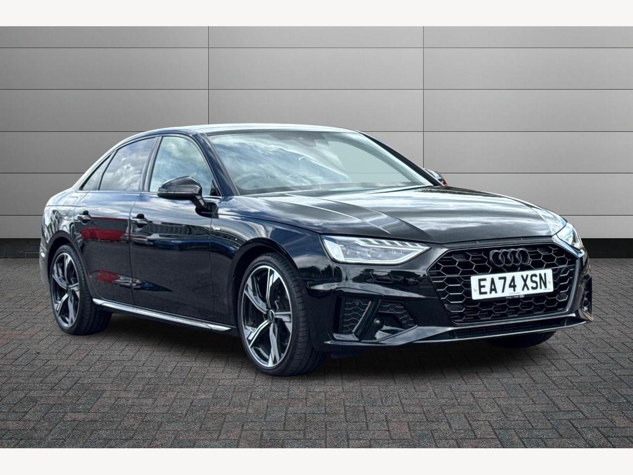 Main listing image - Audi A4