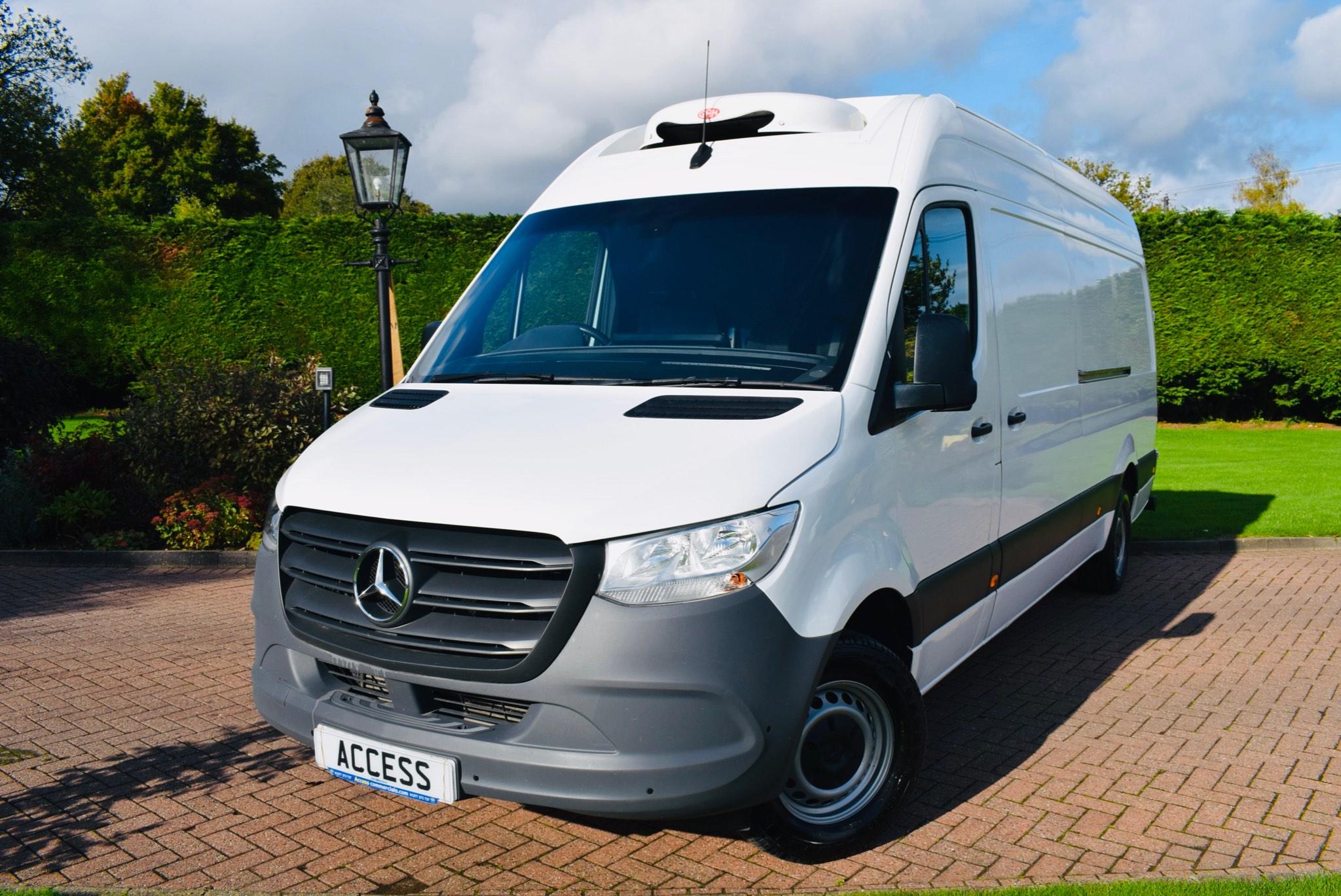 Main listing image - Mercedes-Benz Sprinter