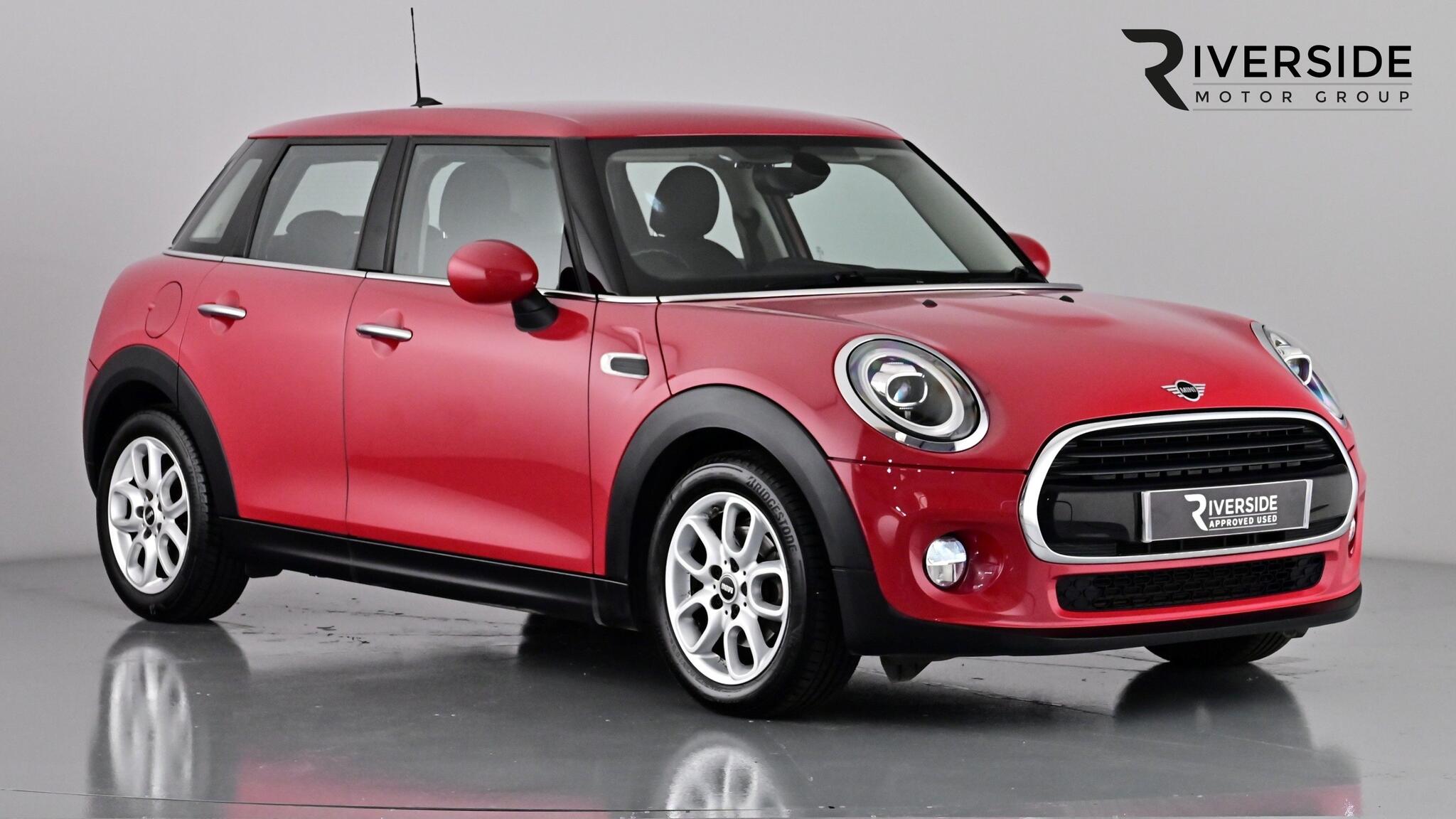 Main listing image - MINI Hatchback 5dr