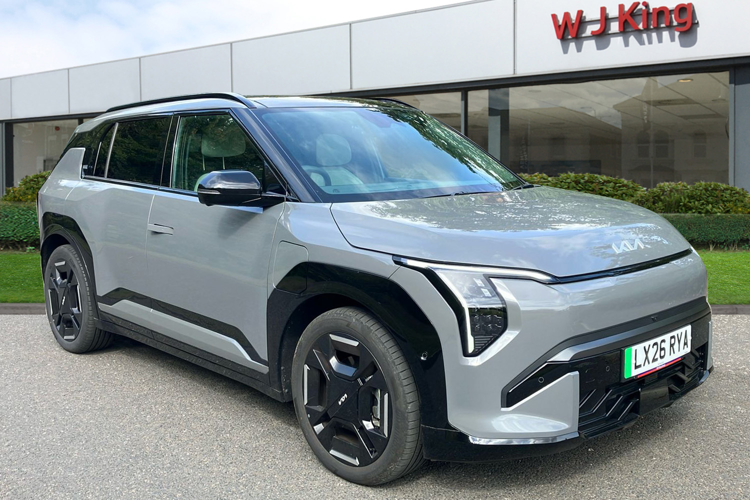 Main listing image - Kia EV3