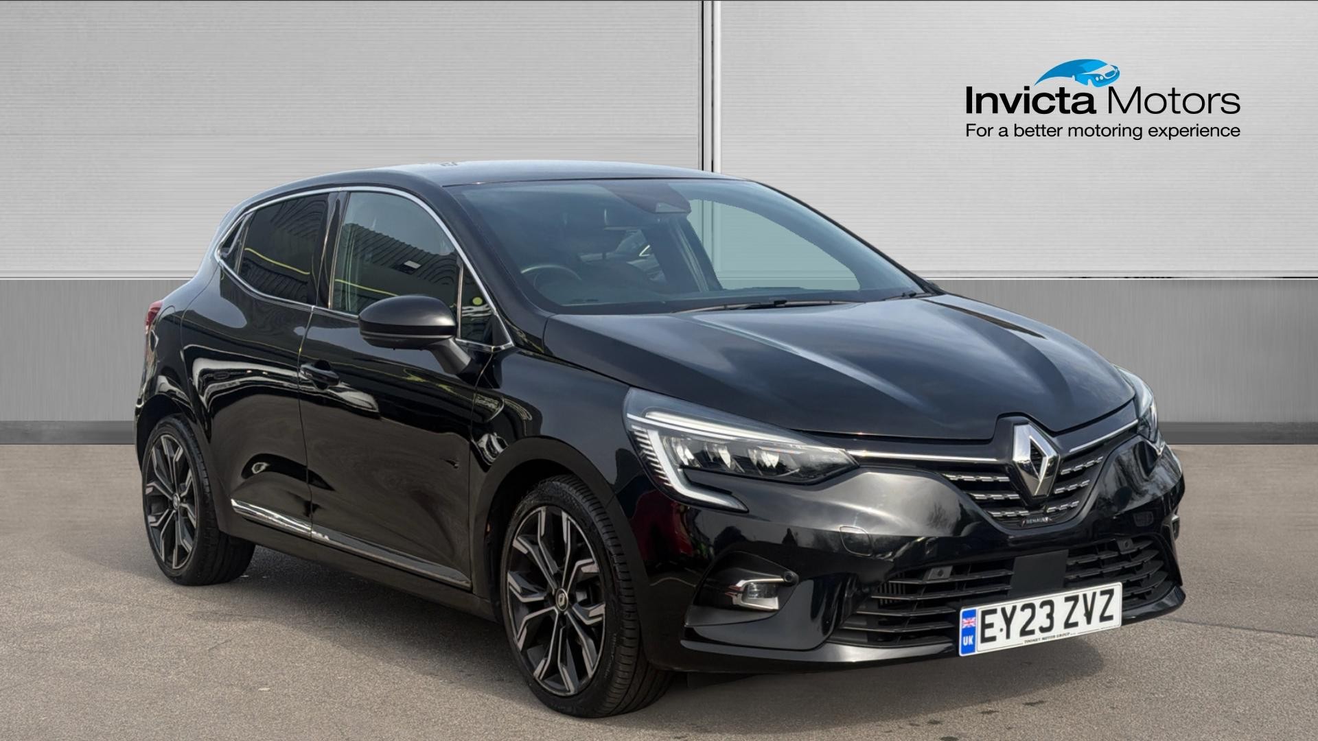 Main listing image - Renault Clio