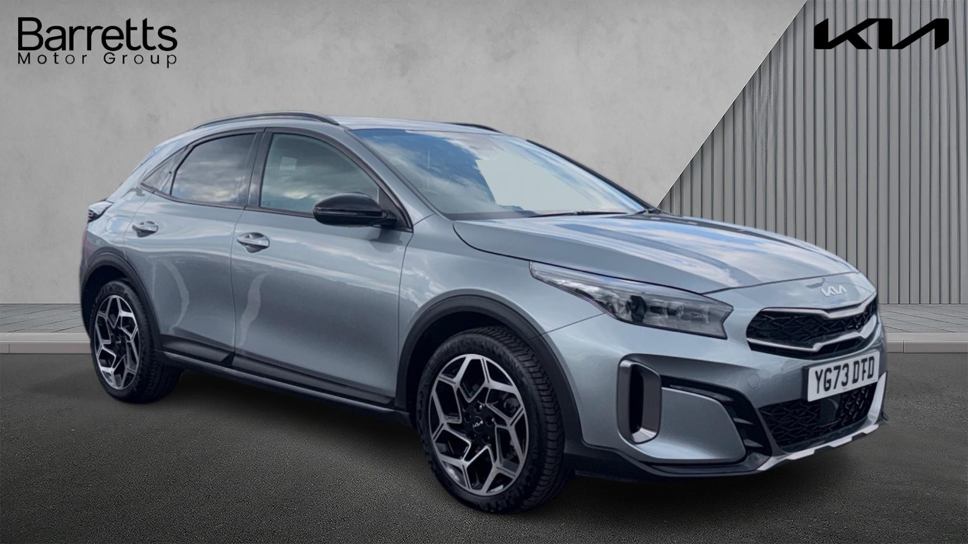 Main listing image - Kia XCeed