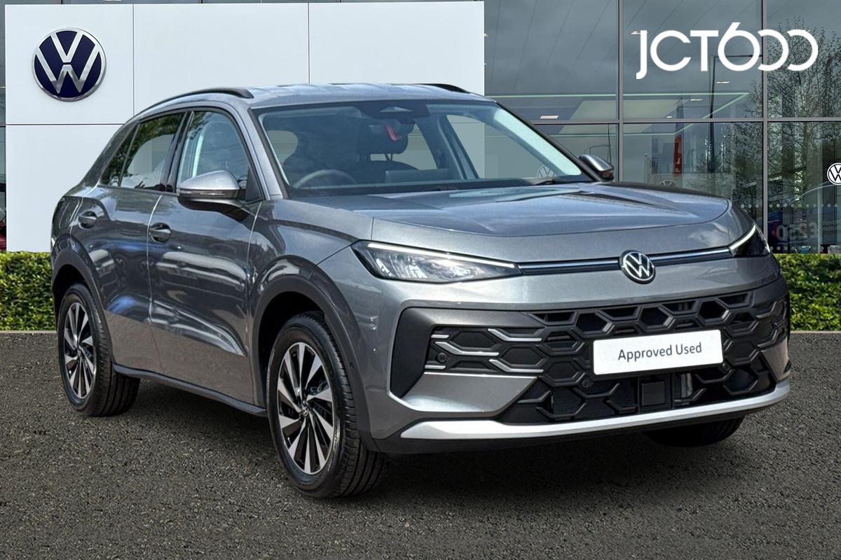 Main listing image - Volkswagen T-Roc