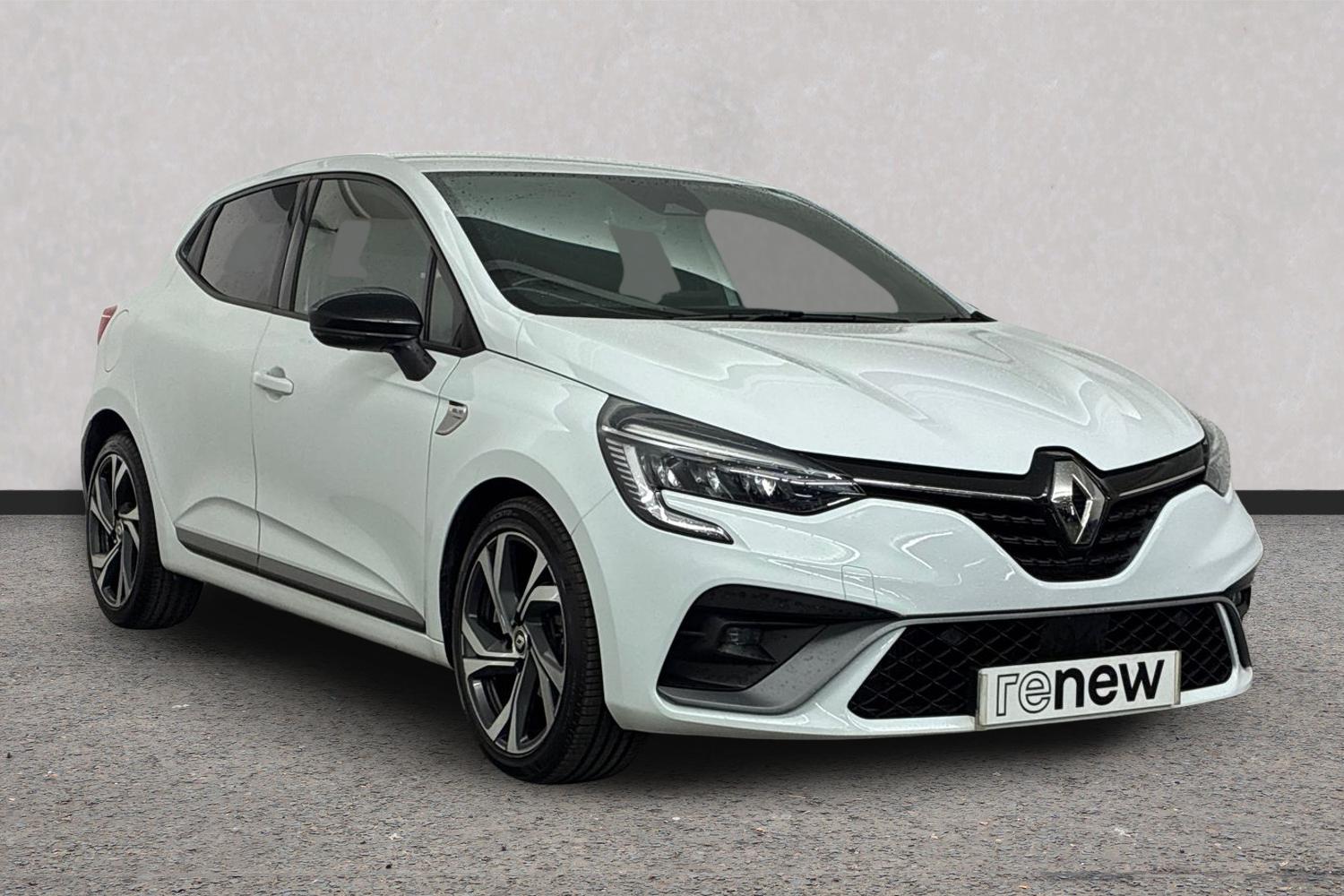 Main listing image - Renault Clio