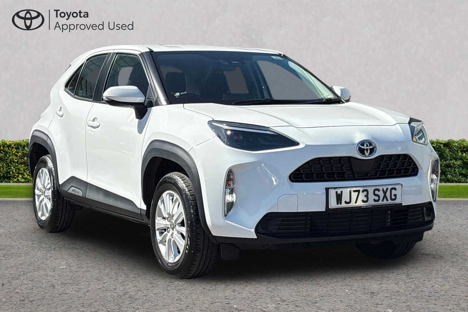 Main listing image - Toyota Yaris Cross