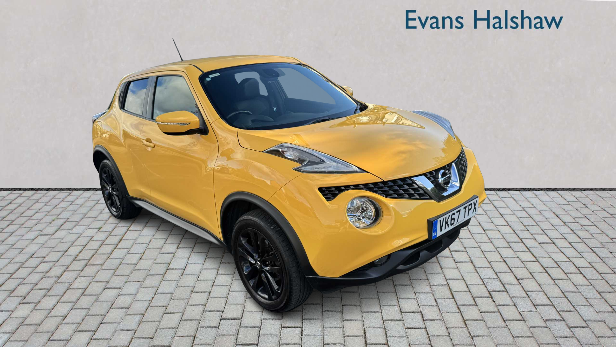 Main listing image - Nissan Juke