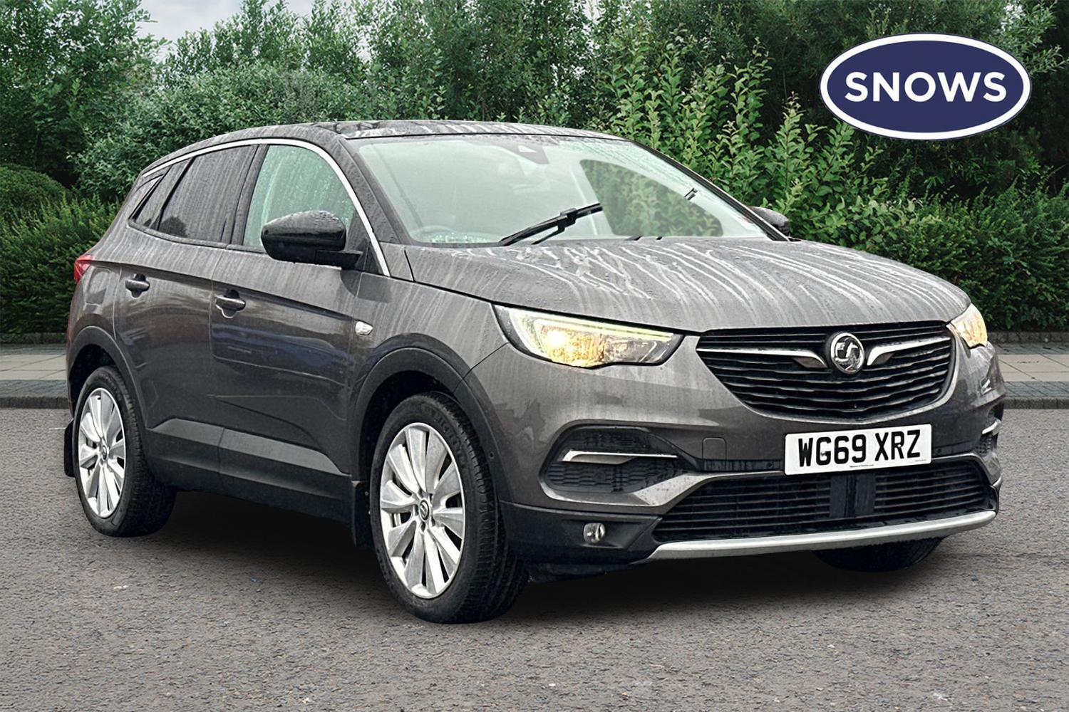 Main listing image - Vauxhall Grandland X