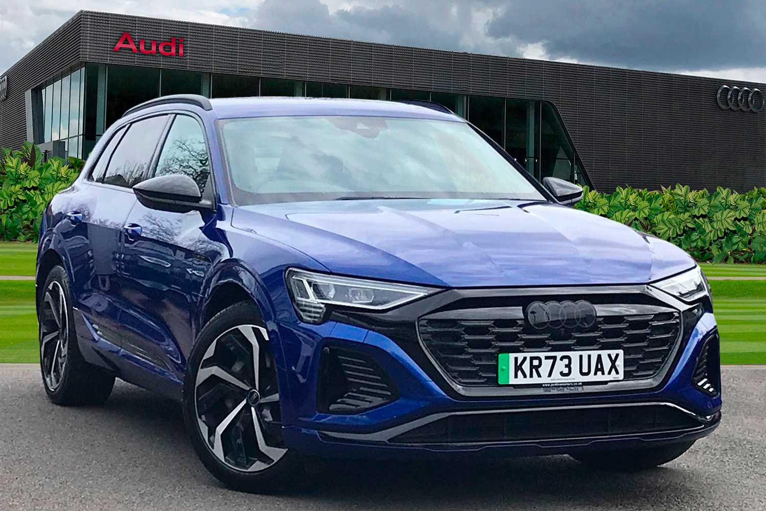 Main listing image - Audi Q8 e-tron