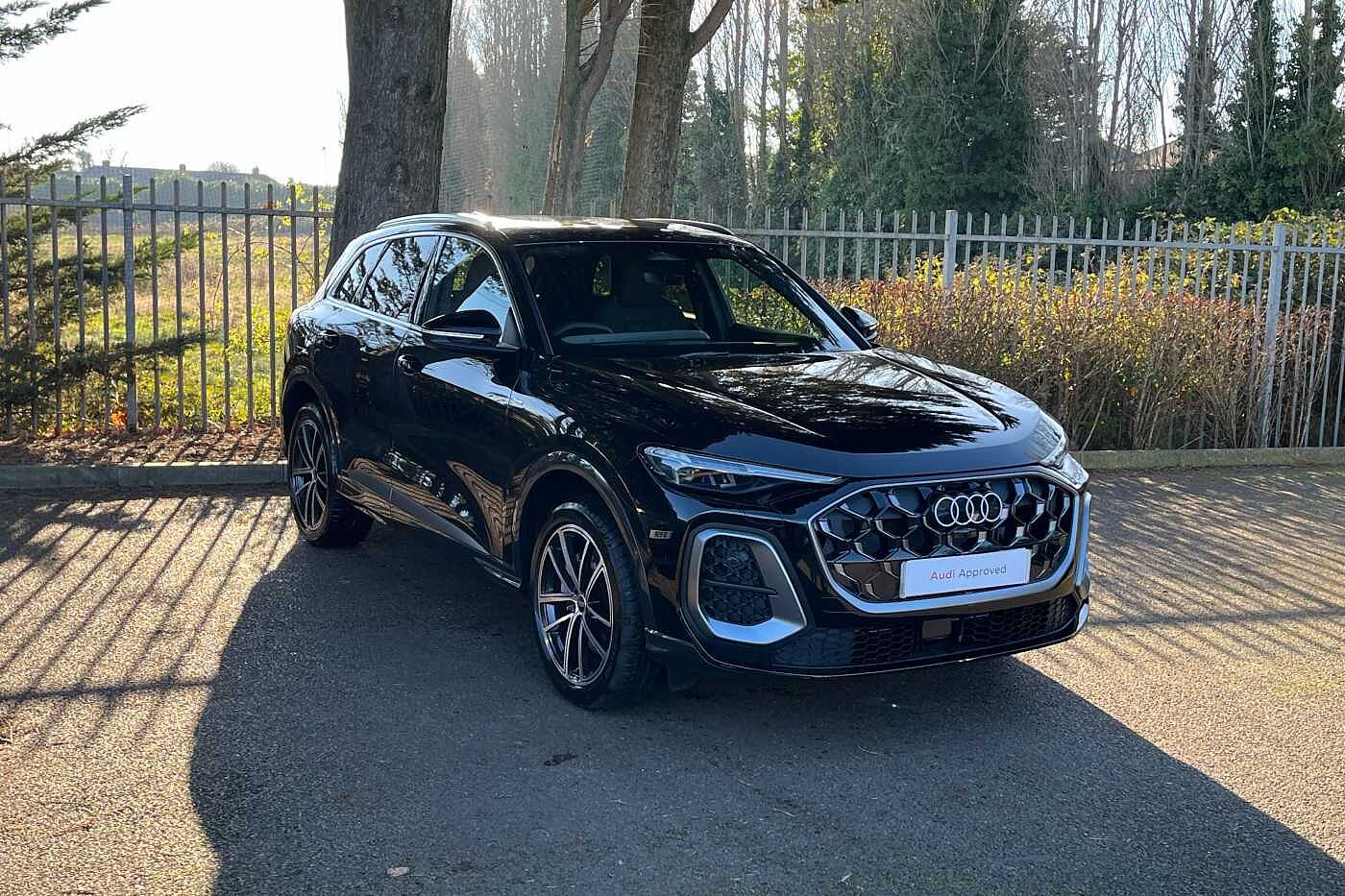 Main listing image - Audi Q5