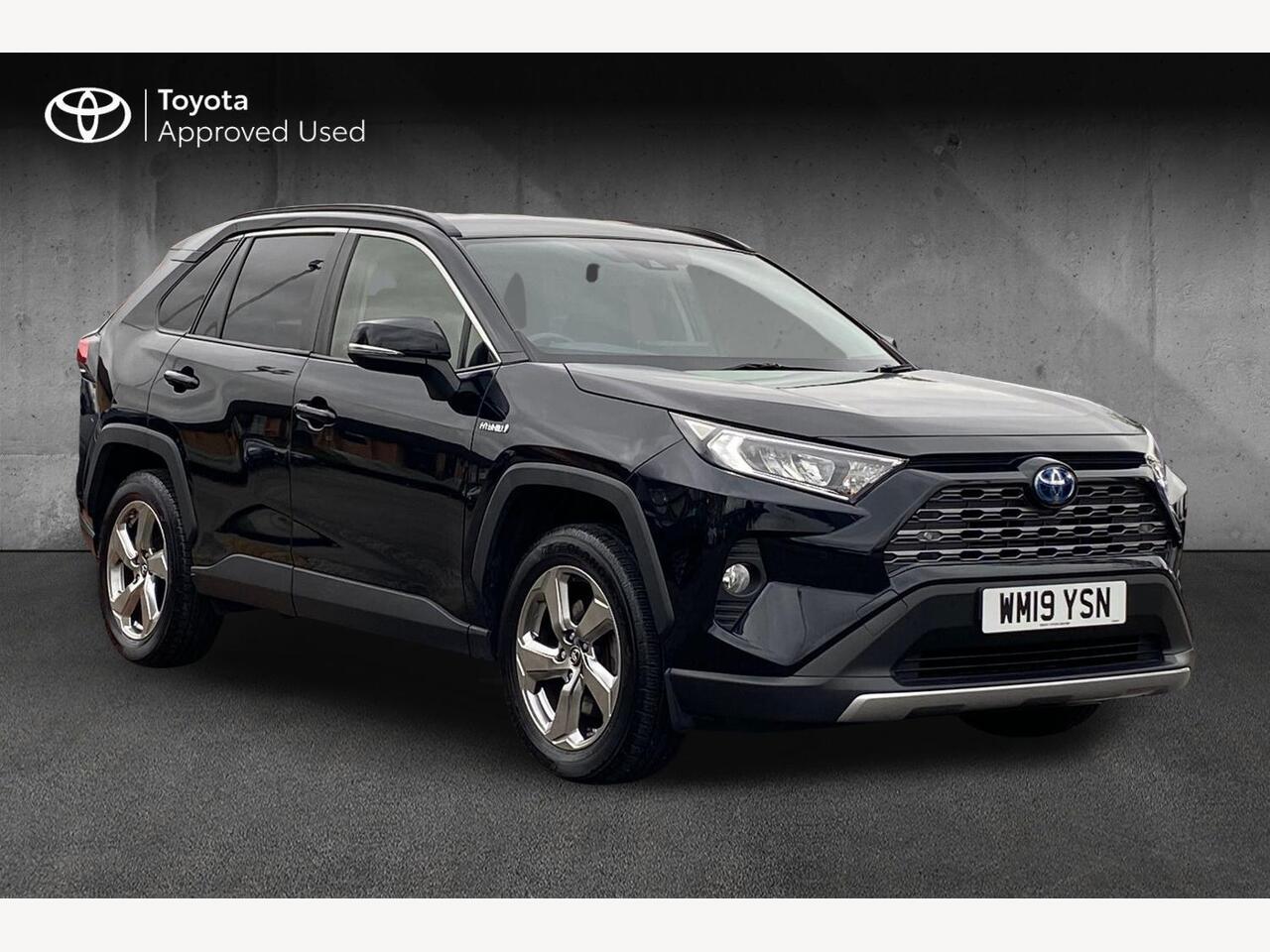 Main listing image - Toyota RAV4