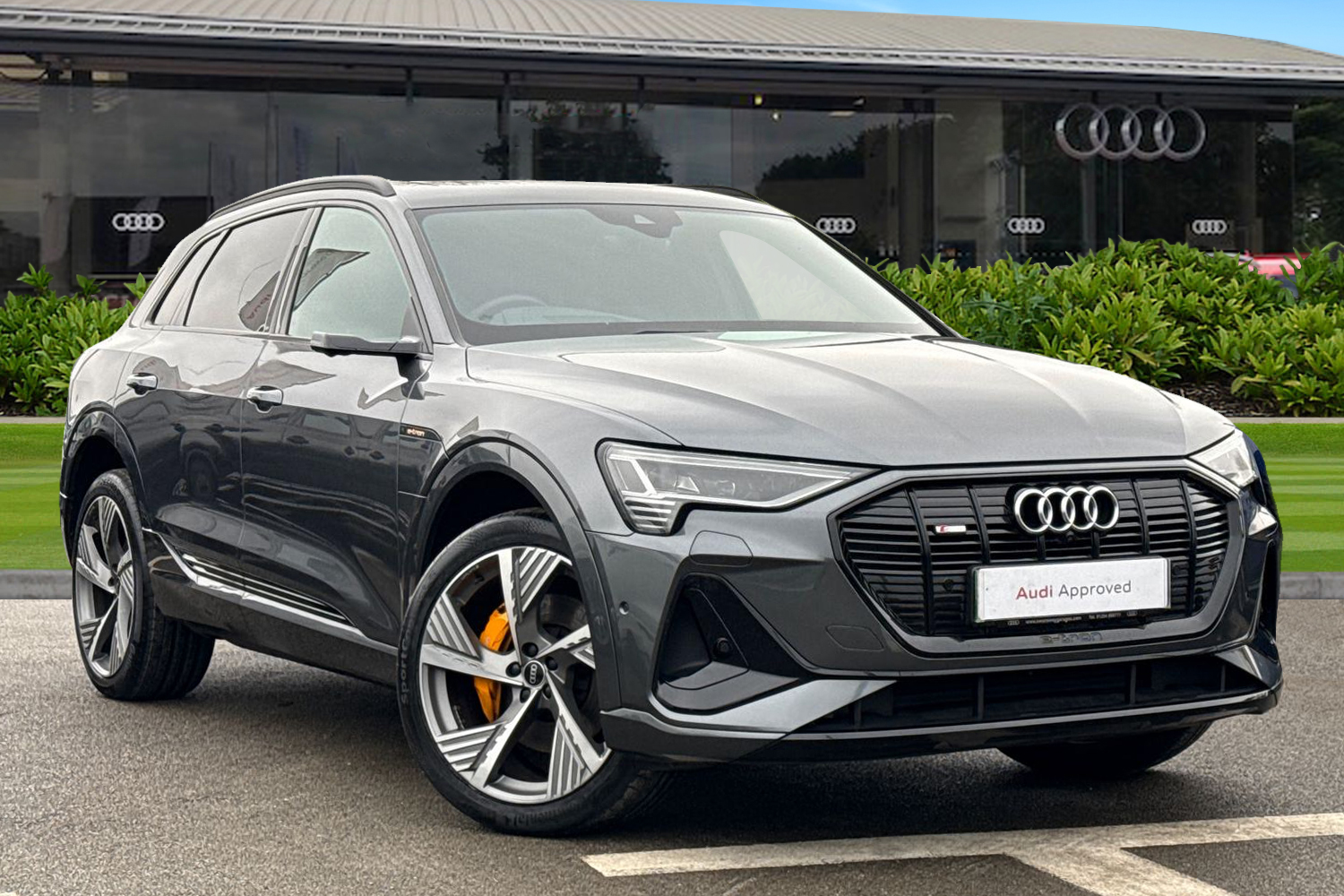 Main listing image - Audi e-tron