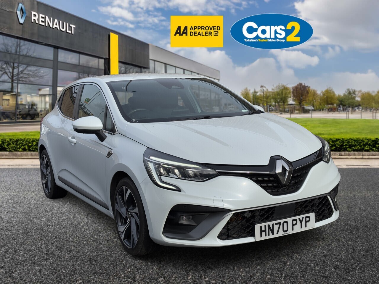 Main listing image - Renault Clio