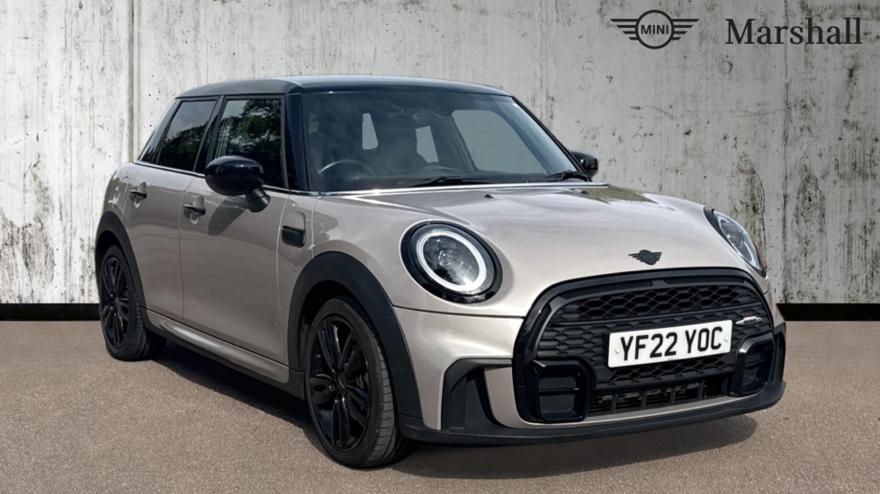 Main listing image - MINI Hatchback 5dr