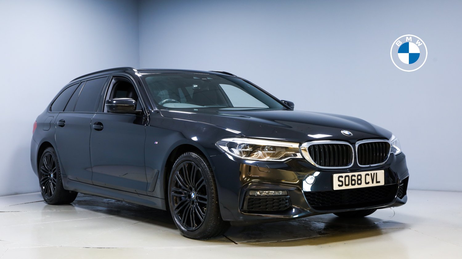 Main listing image - BMW 5 Series Touring