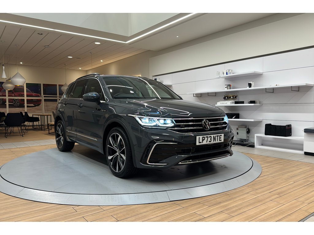 Main listing image - Volkswagen Tiguan