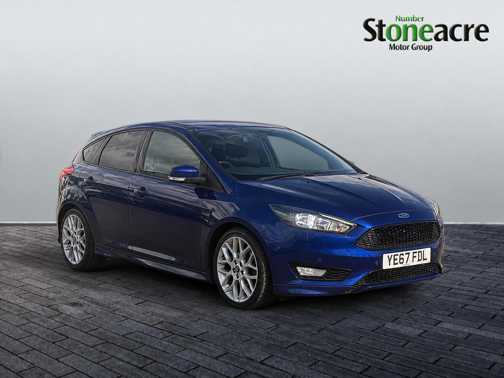 Main listing image - Ford Focus