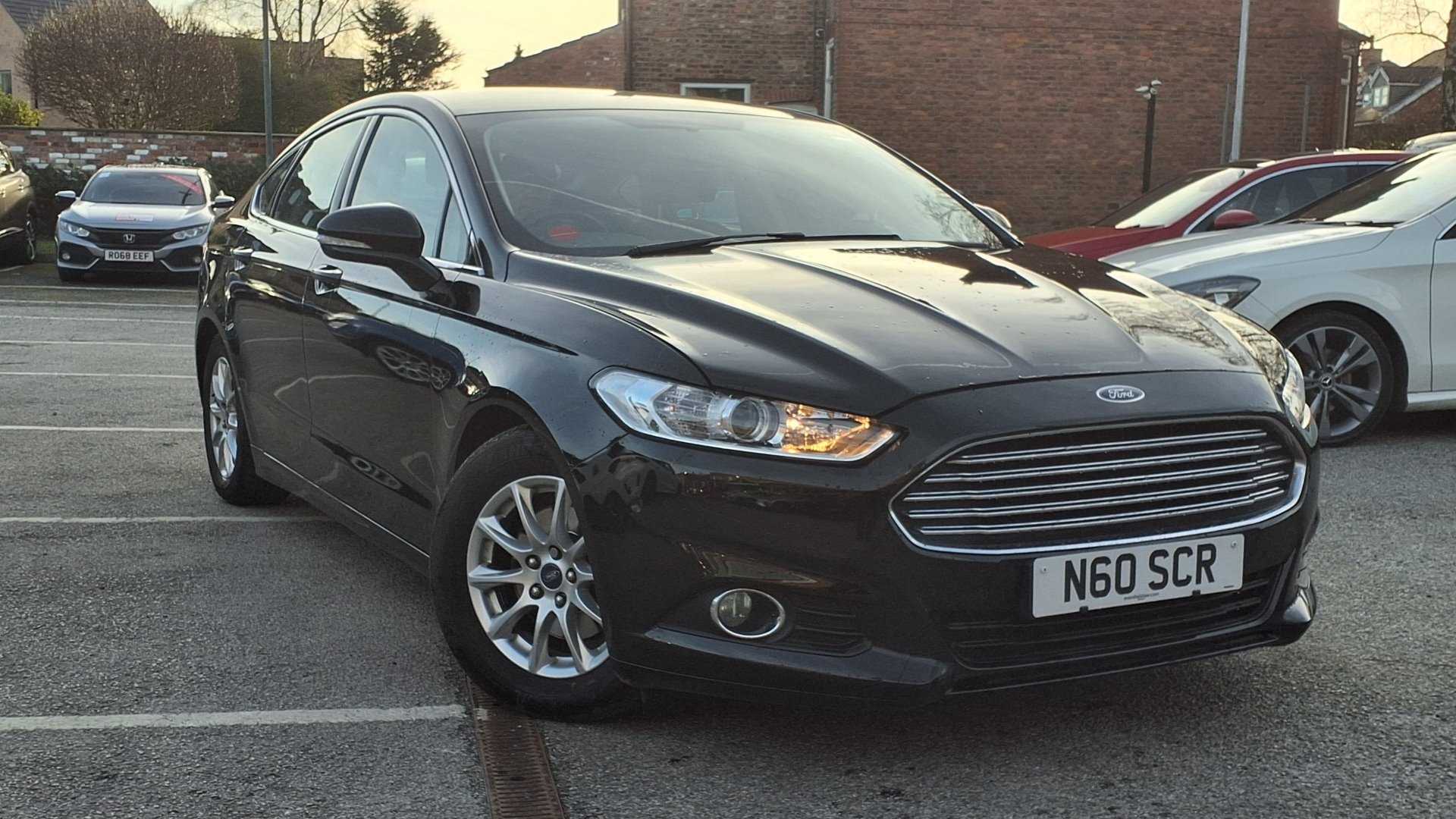 Main listing image - Ford Mondeo