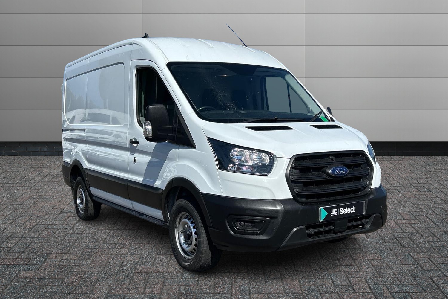 Main listing image - Ford Transit
