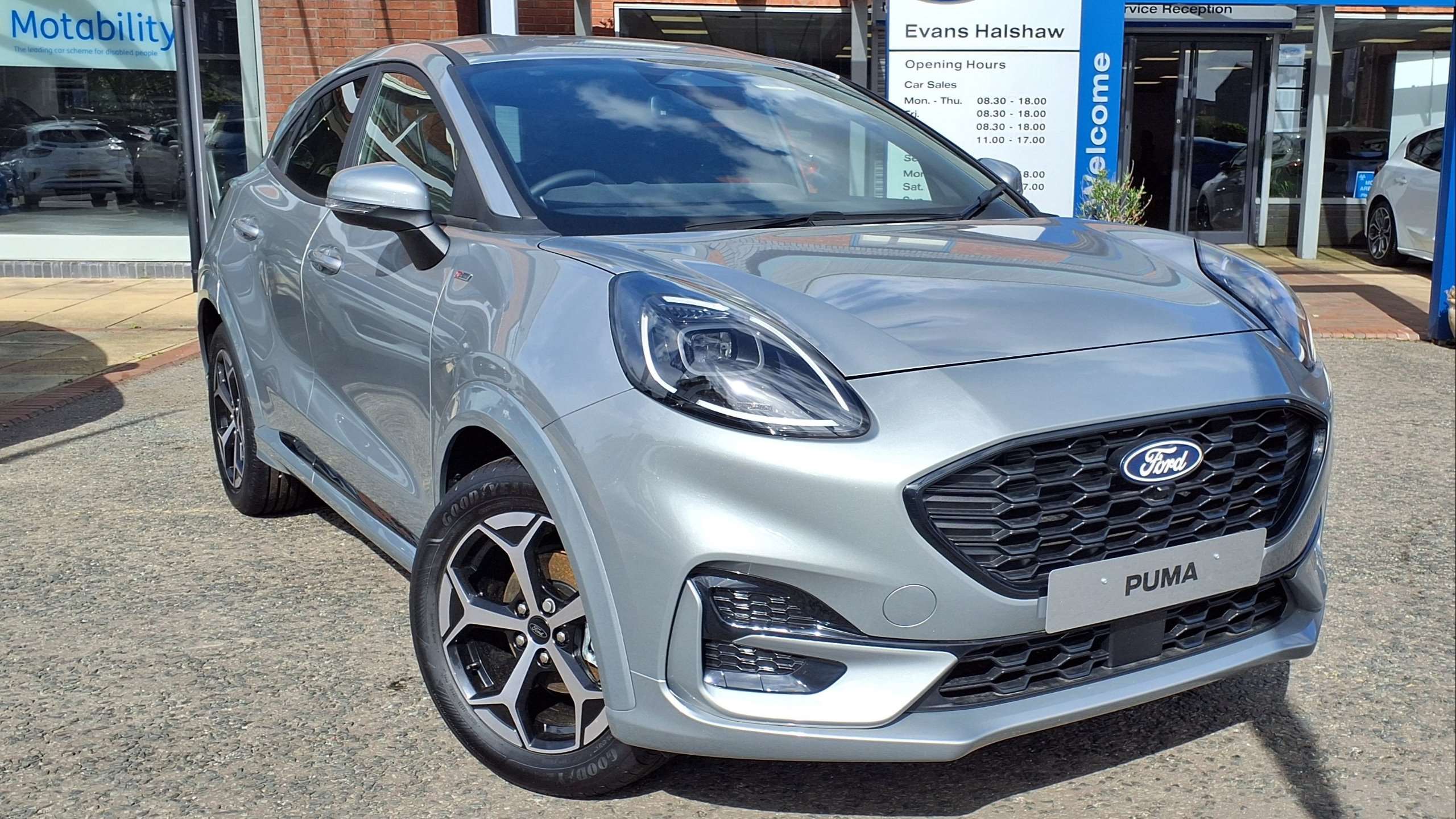 Main listing image - Ford Puma