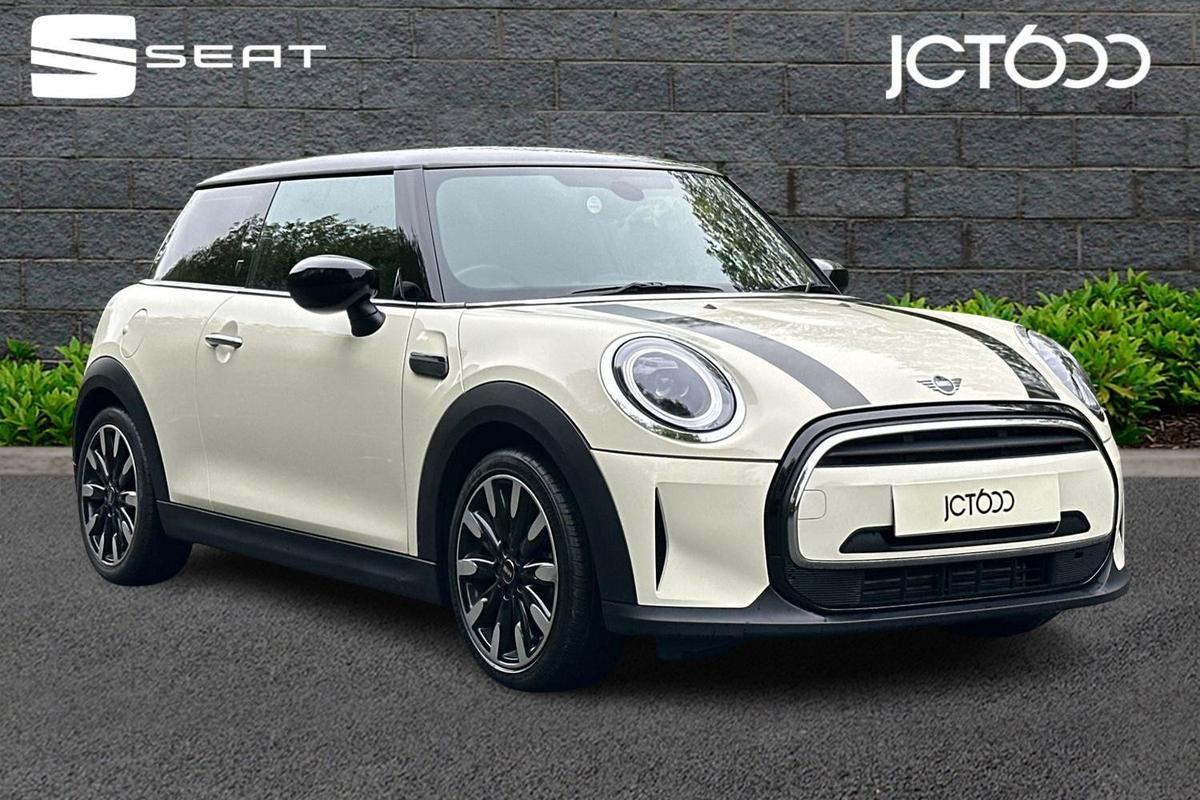 Main listing image - MINI Hatchback