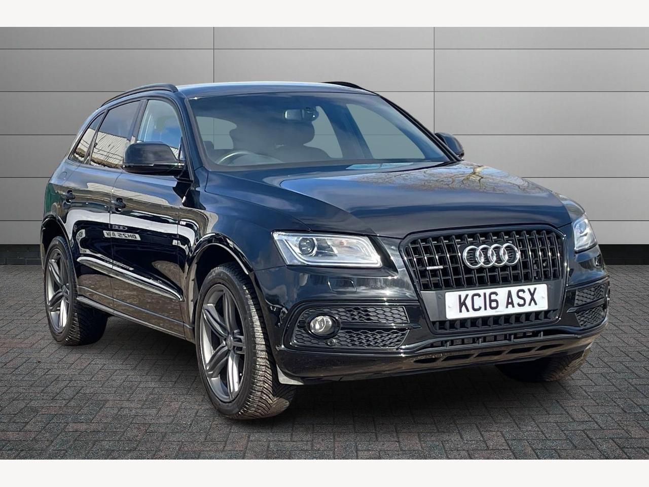 Main listing image - Audi Q5