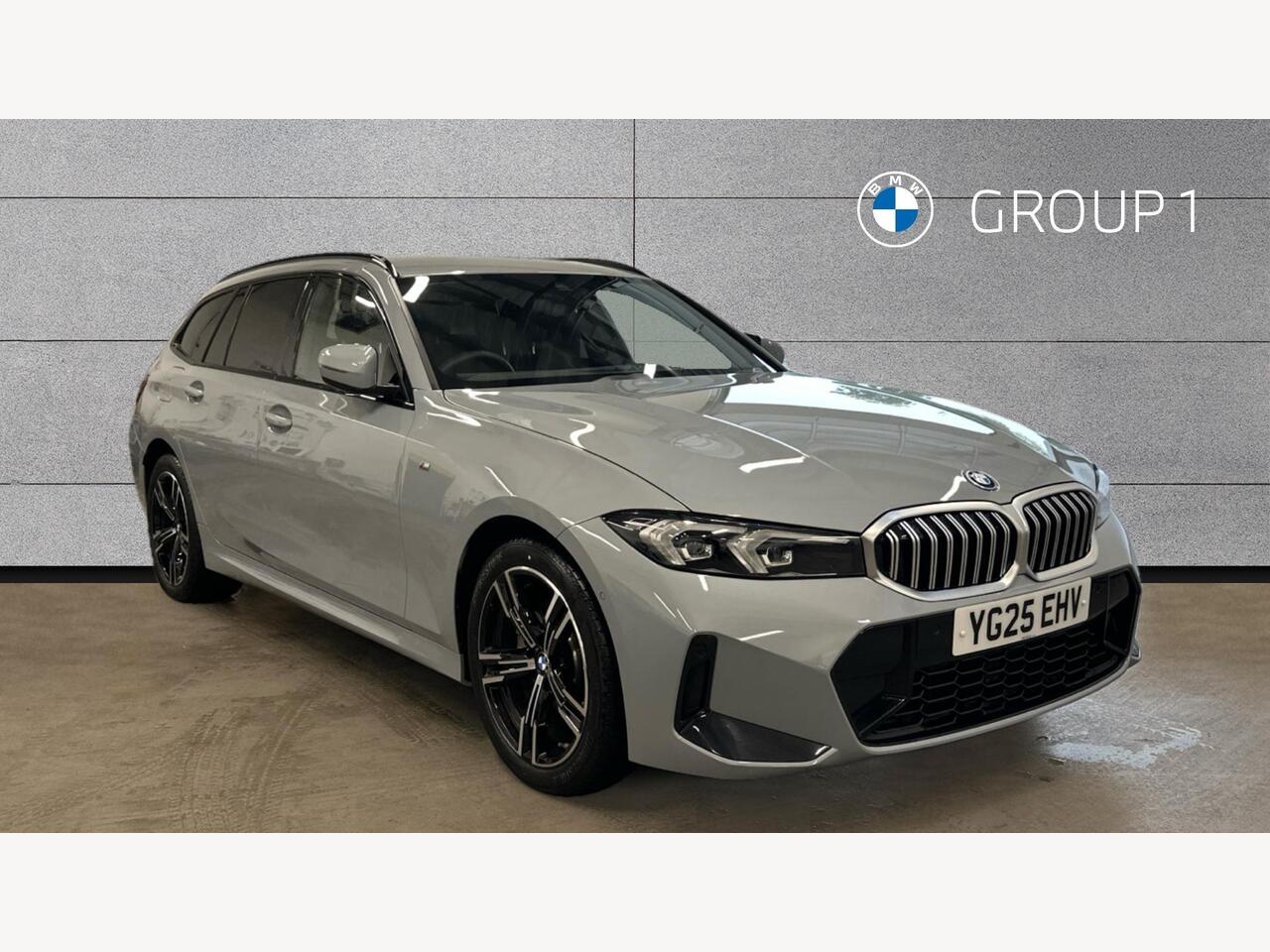 Main listing image - BMW 3 Series Touring