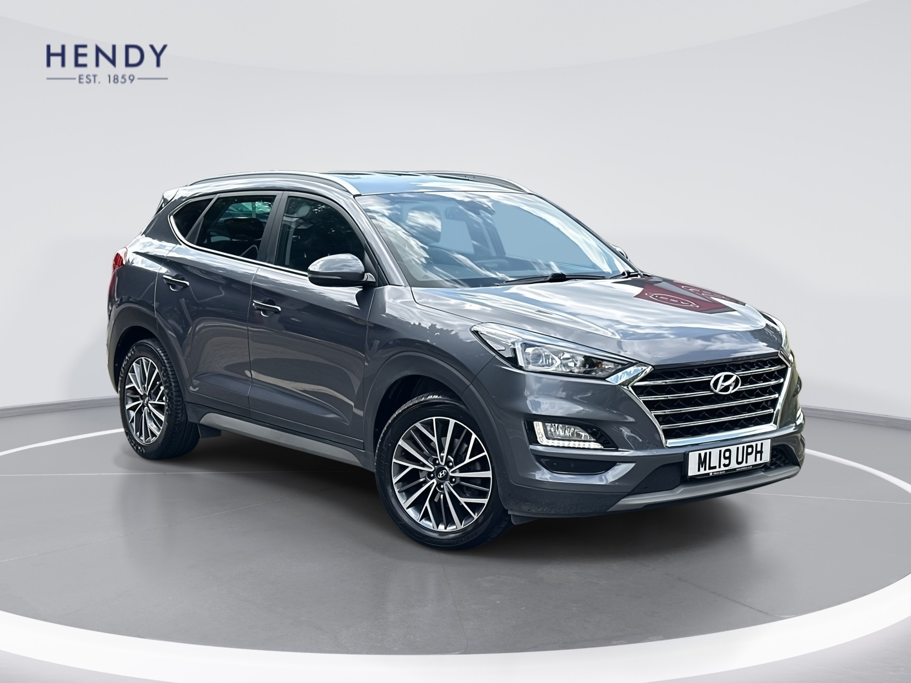 Main listing image - Hyundai Tucson