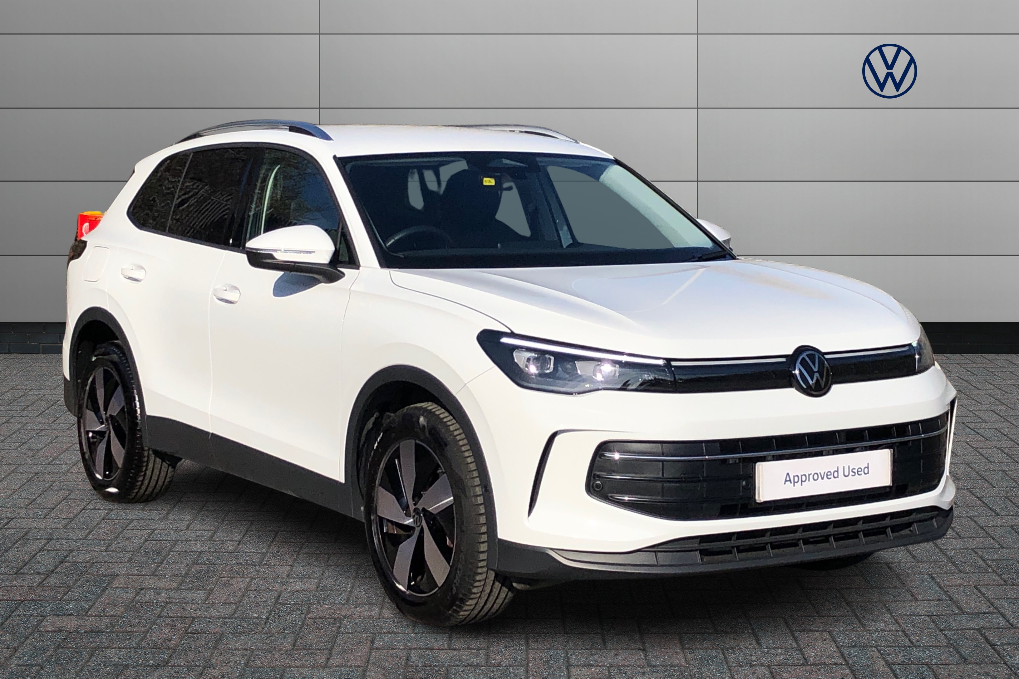 Main listing image - Volkswagen Tiguan