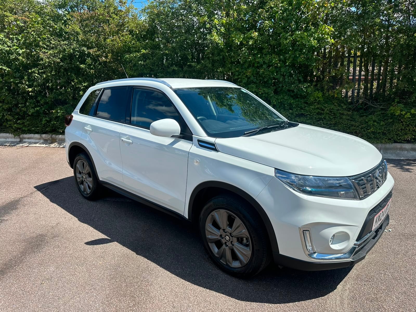 Main listing image - Suzuki Vitara