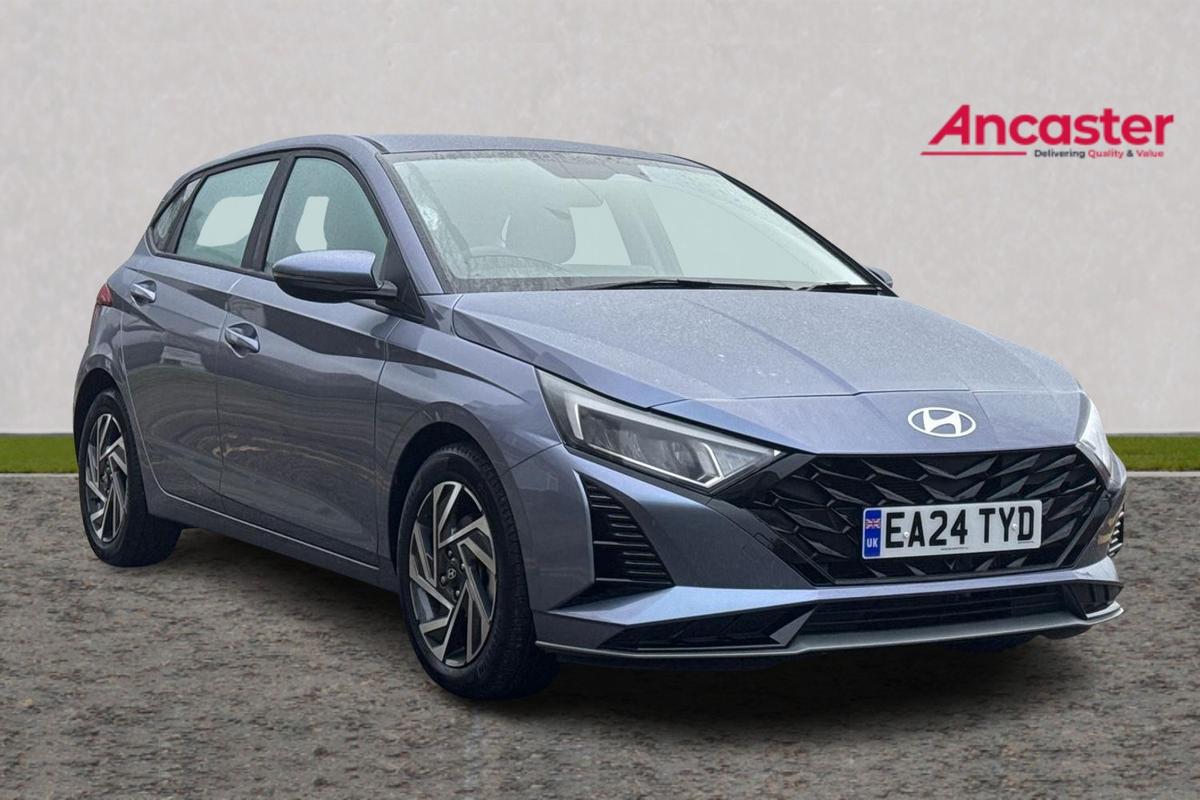 Main listing image - Hyundai i20