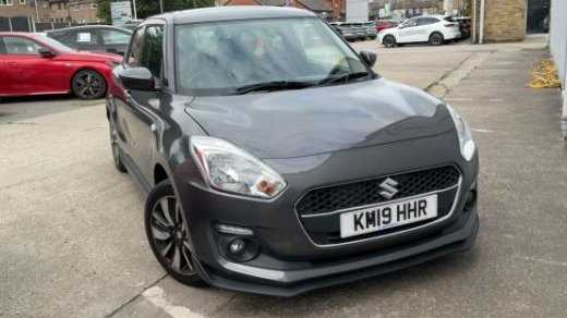 Main listing image - Suzuki Swift