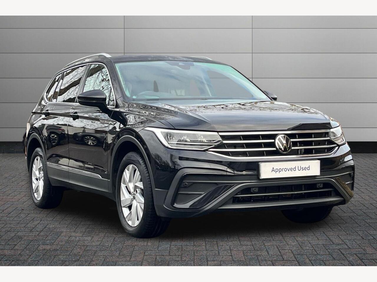 Main listing image - Volkswagen Tiguan Allspace