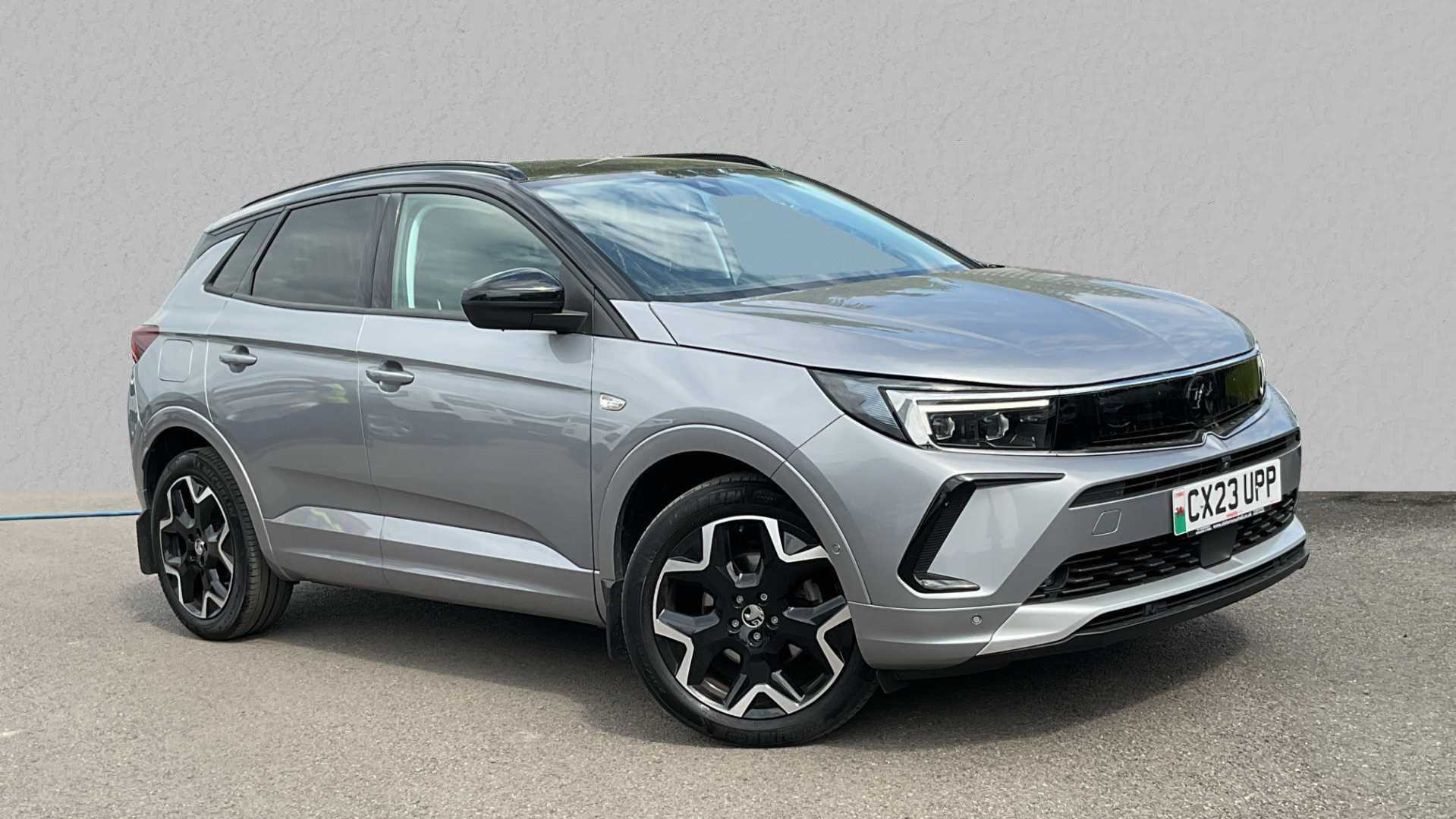 Main listing image - Vauxhall Grandland