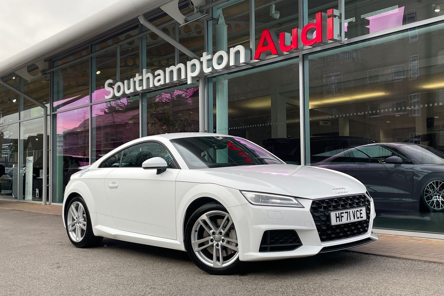 Main listing image - Audi TT