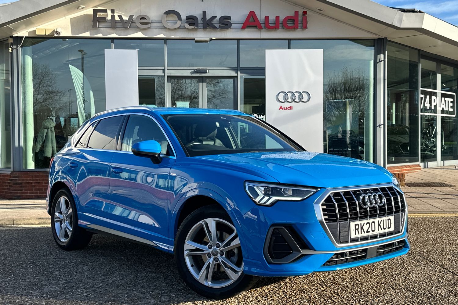 Main listing image - Audi Q3