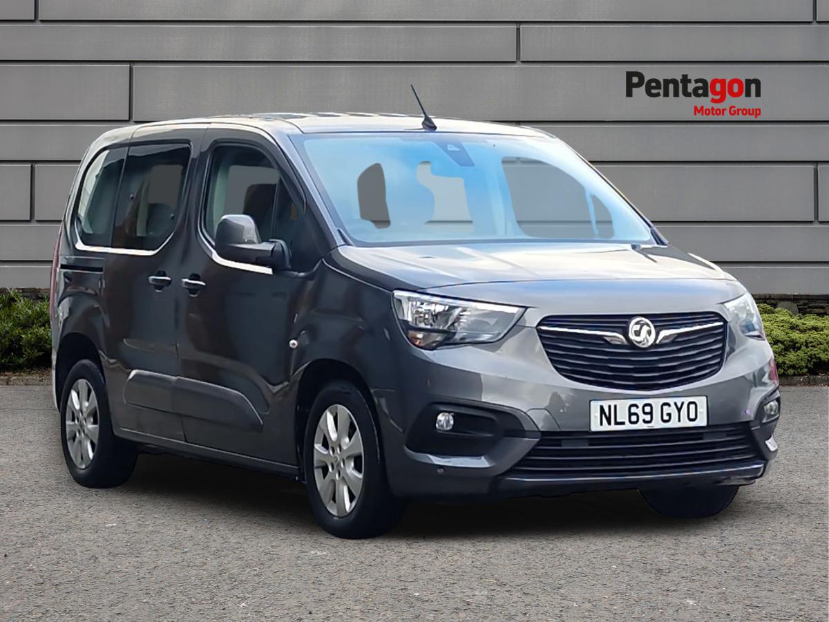 Main listing image - Vauxhall Combo Life
