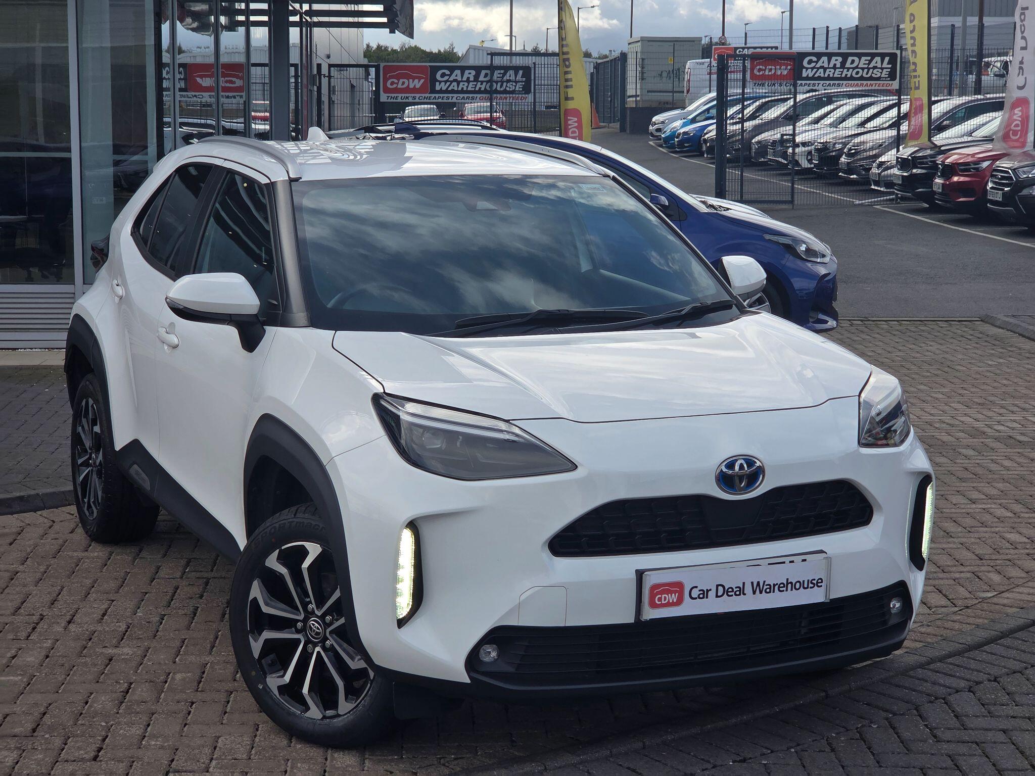 Main listing image - Toyota Yaris Cross