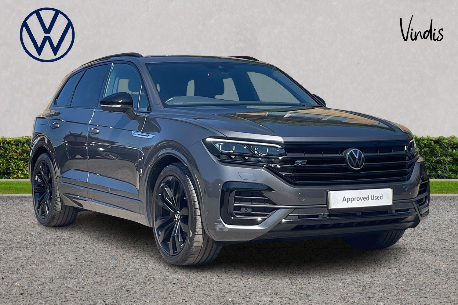 Main listing image - Volkswagen Touareg
